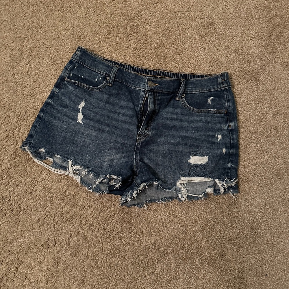 American Eagle shorts!